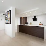 2 Bedroom Lovely Apartment In Malinska 아파트 말린스카